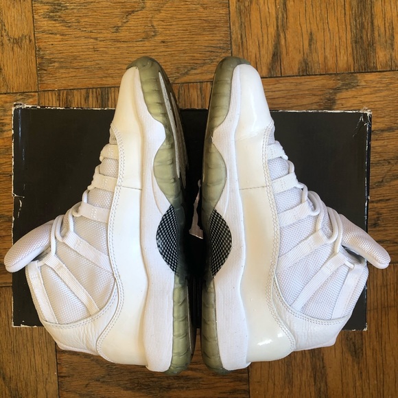 AIR JORDAN 11 RETRO  Jordan 11 Retro ‘Silver Anniversary’